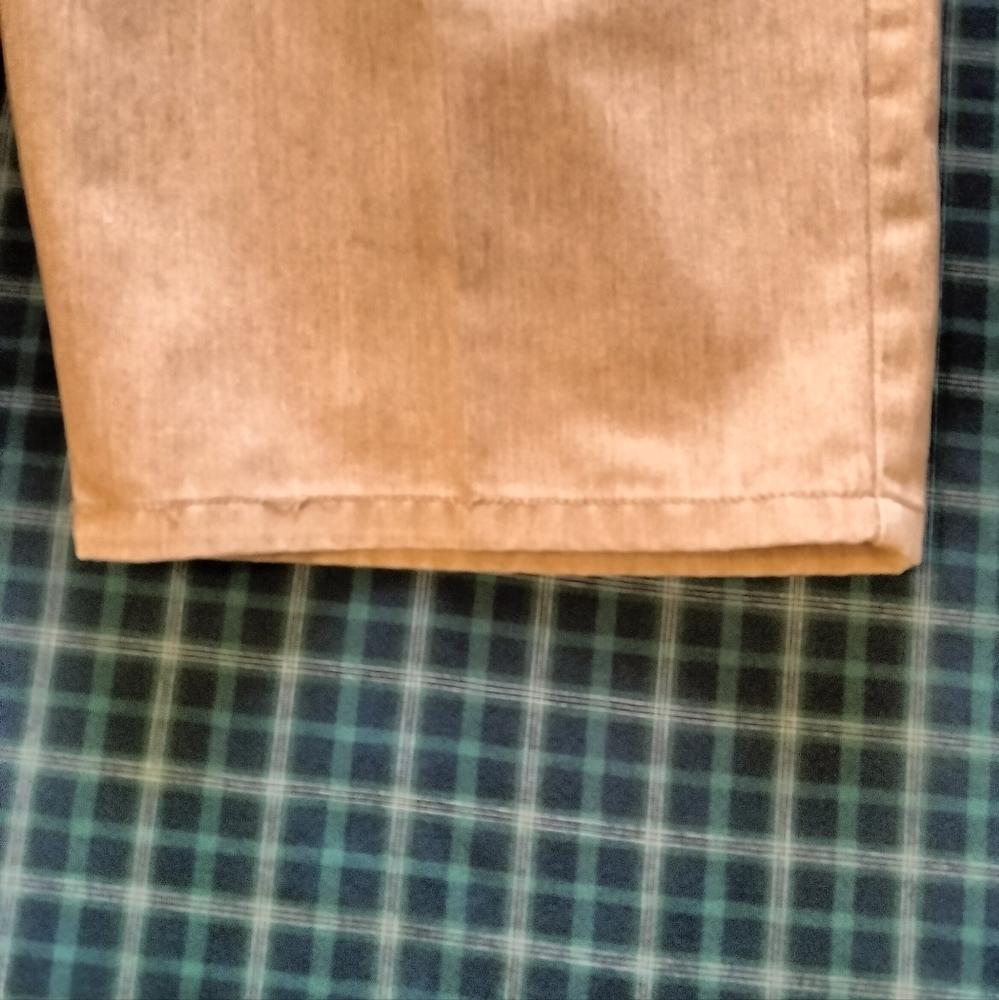 Volcom shorts - Picture 4 of 13